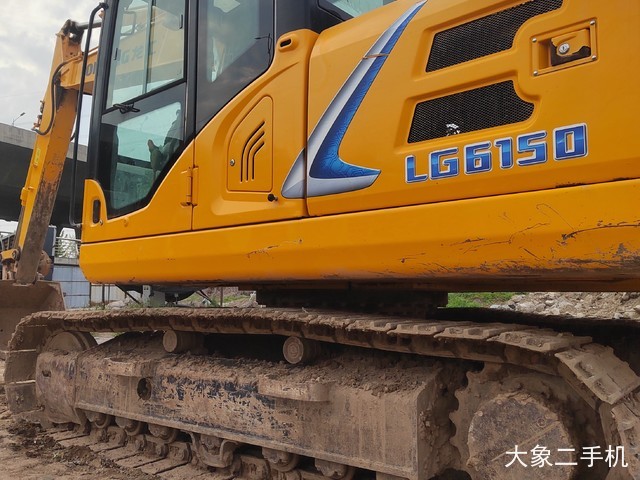 龙工 LG6150 挖掘机