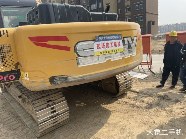 三一重工 SY200C 挖掘机