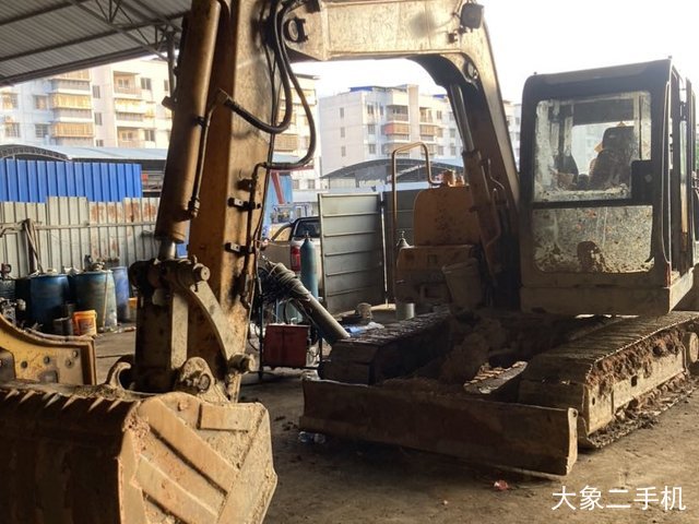 柳工 CLG907D 挖掘机