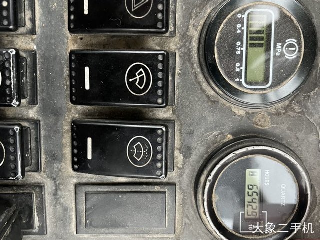 柳工 ZL50CN 装载机