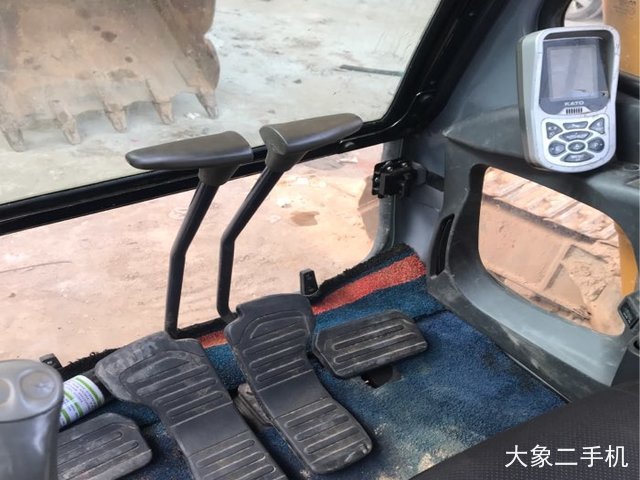 加藤 HD820R 挖掘机
