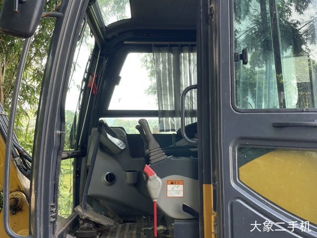 徐工 XE55D 挖掘机
