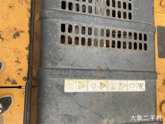 三一重工 SY235C-9 挖掘机