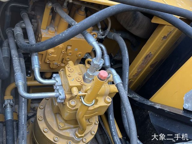 三一重工 SY215C-10 挖掘机