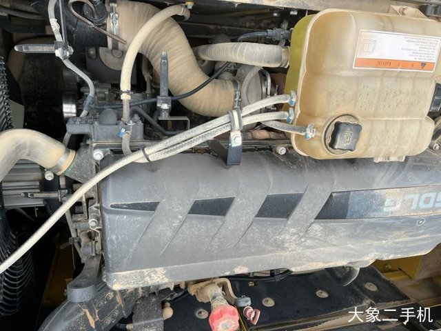 山东临工 E6360F 挖掘机