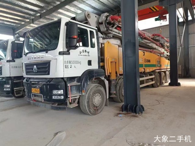 徐工 XZJ5331THB40 泵车