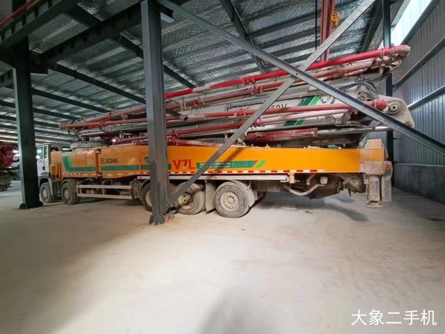 徐工 XZJ5331THB40 泵车