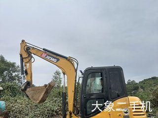 XCMG XE60D Excavator - 2