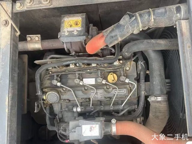 斗山 DX120-9C 挖掘机