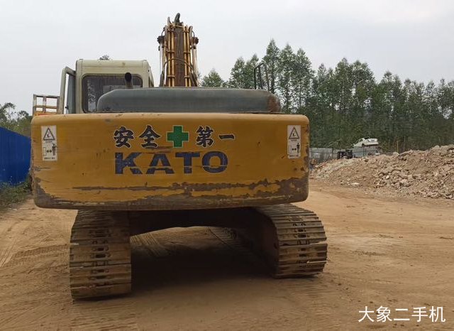 加藤 HD820III 挖掘机