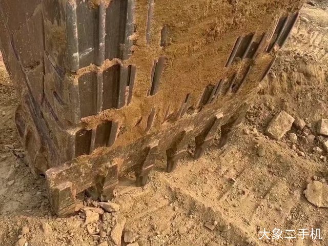 卡特彼勒 320D2液压 挖掘机