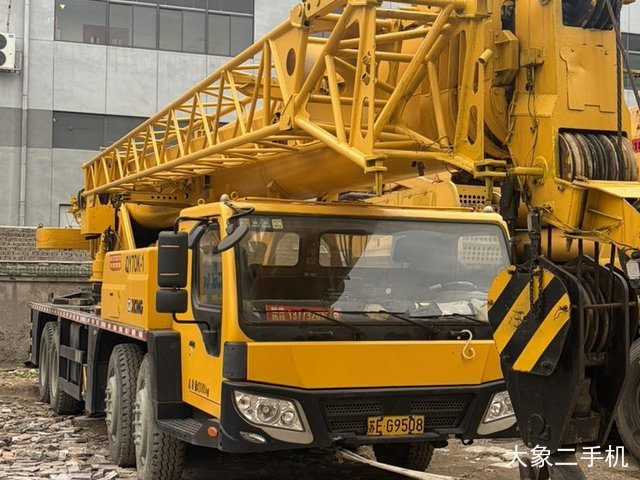 徐工 QY70K-I 起重机