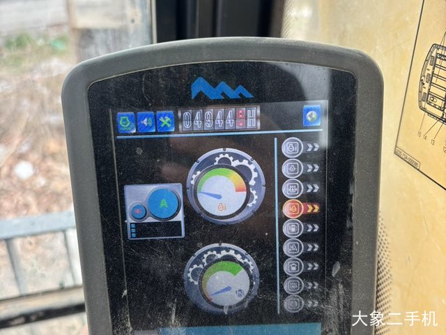山推 SE245LC-9 挖掘机