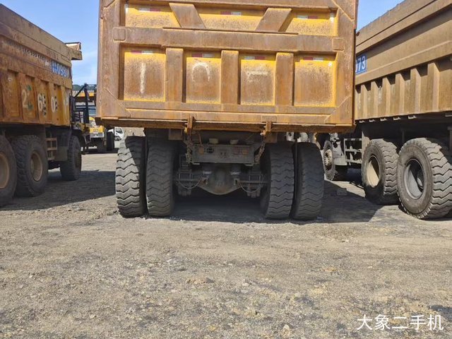 同力 TL875 非公路自卸车