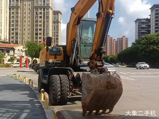 新源 XYB75W-9 挖掘机