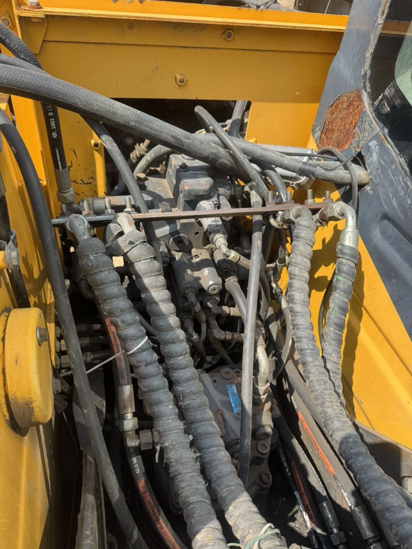 SANY SY185C photo