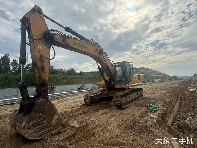 柳工 CLG939E 挖掘机