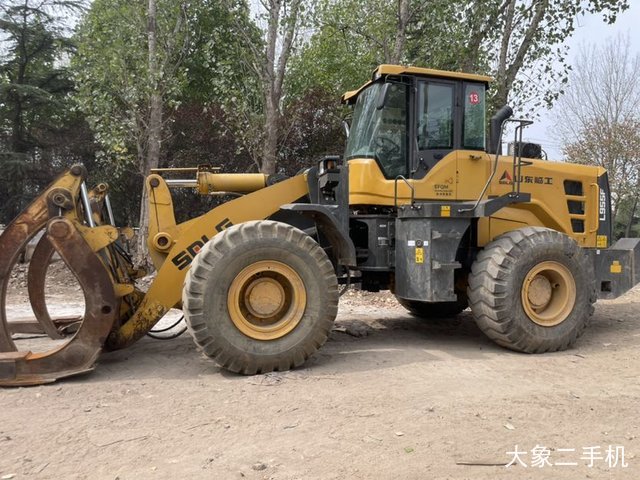 山东临工 L955F 装载机