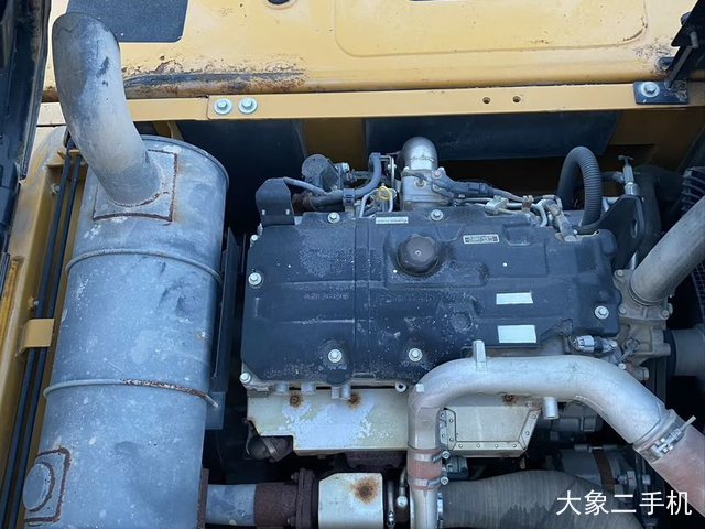 三一重工 SY215C 挖掘机