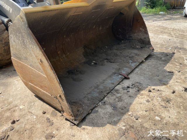 徐工 LW520F 装载机