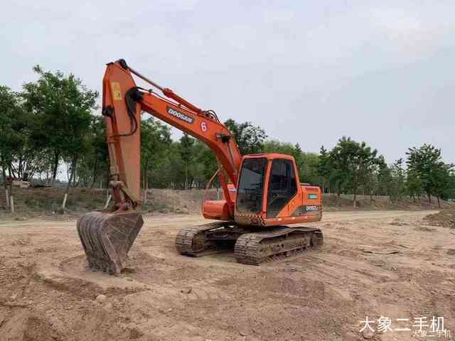 斗山 DH150-7 挖掘机