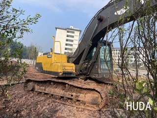 Volvo EC200D Excavator - 28