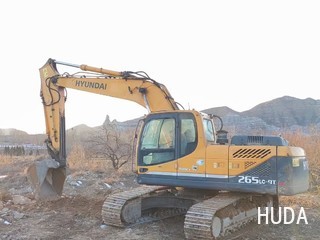 Hyundai R215-9 Excavator - 3
