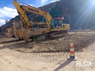 Komatsu PC200-8M0 Excavator - 2